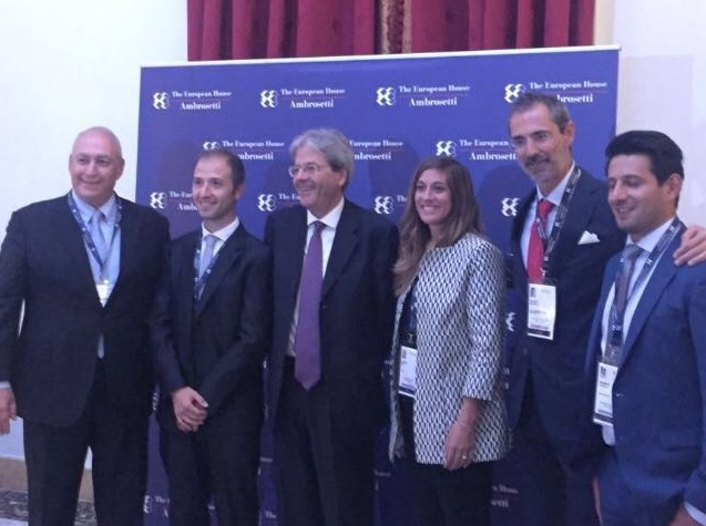 Nova Milanese, giovane ricercatore premiato a Cernobbio