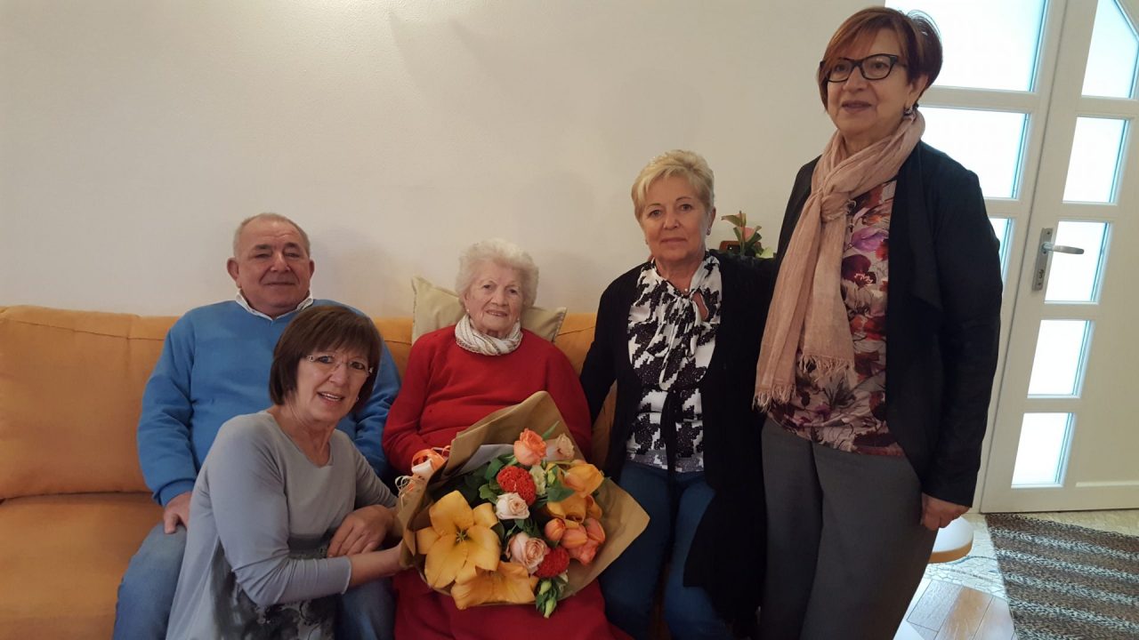 Arcore, 100 candeline per nonna Francesca FOTO E VIDEO
