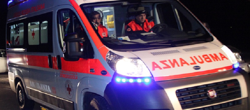 Incidente sulla Tangenziale Nord: soccorso un 26enne