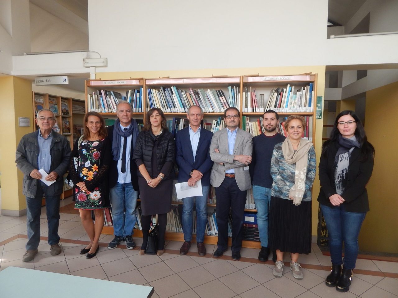 Seveso, buon compleanno biblioteca: tagliato il traguardo dei 40 anni