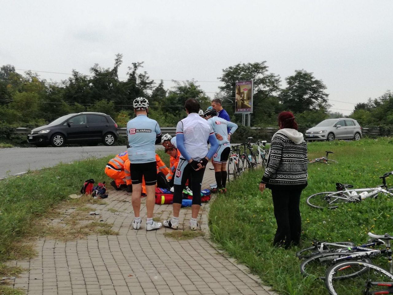 Brutta caduta da bici per un veranese