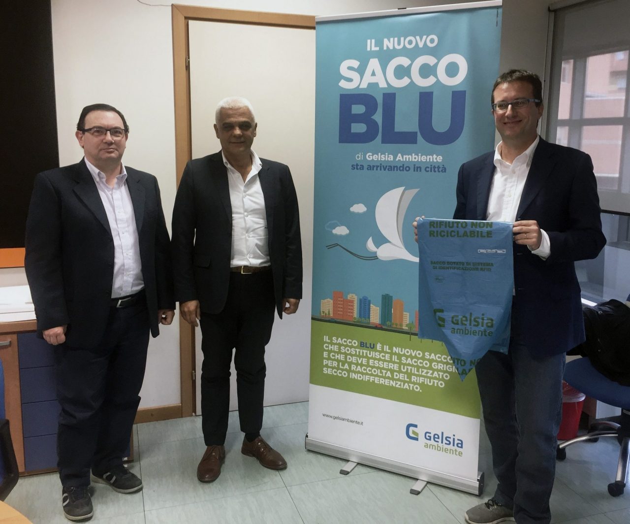 Sacco blu a Desio, per Gelsia avvio positivo