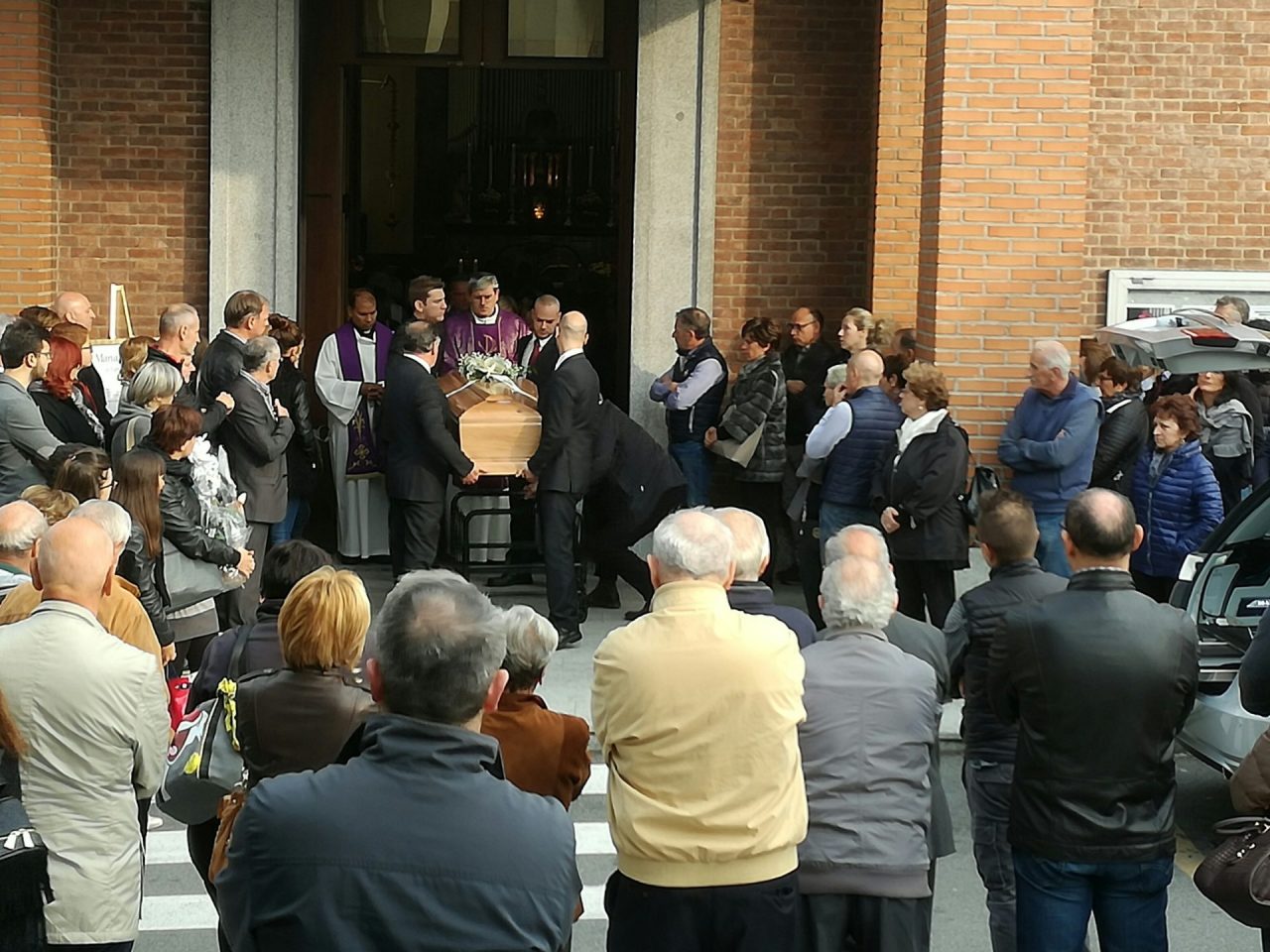 Briosco, una folla commossa ha dato l’addio a Teresa