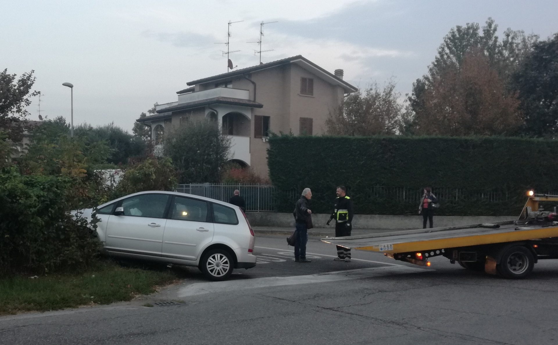La scena dell'incidente di via Vignazzola