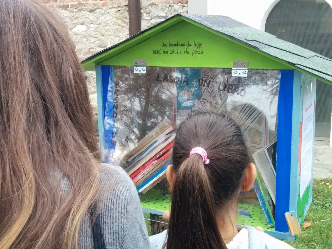 Ronco inaugurate le casette dei libri VIDEO
