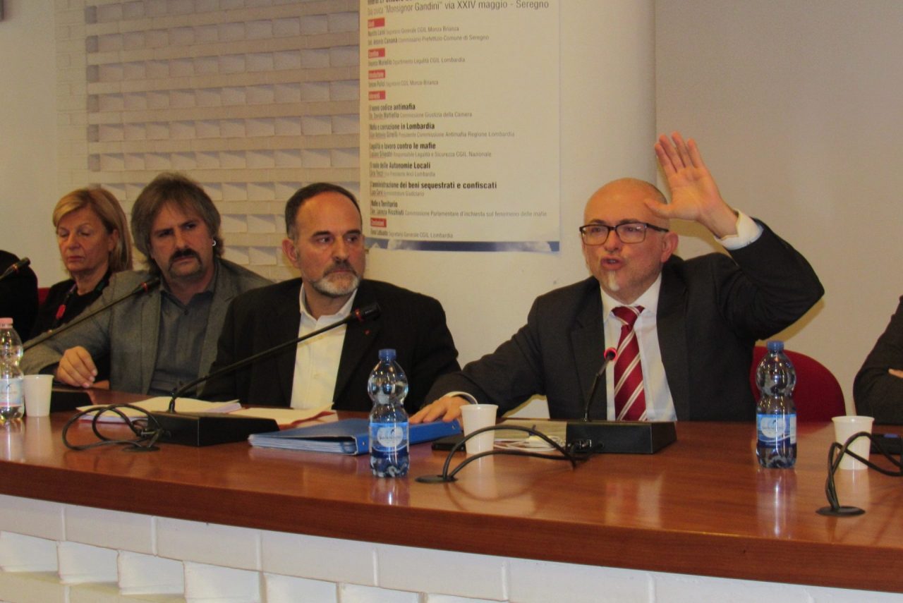 “Seregno intollerante con gli immigrati ma non con la mafia” VIDEO