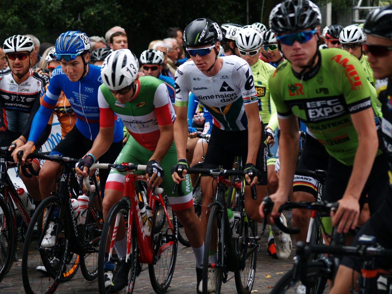 Domenica si corre il Piccolo Giro di Lombardia PROGRAMMA E STRADE CHIUSE