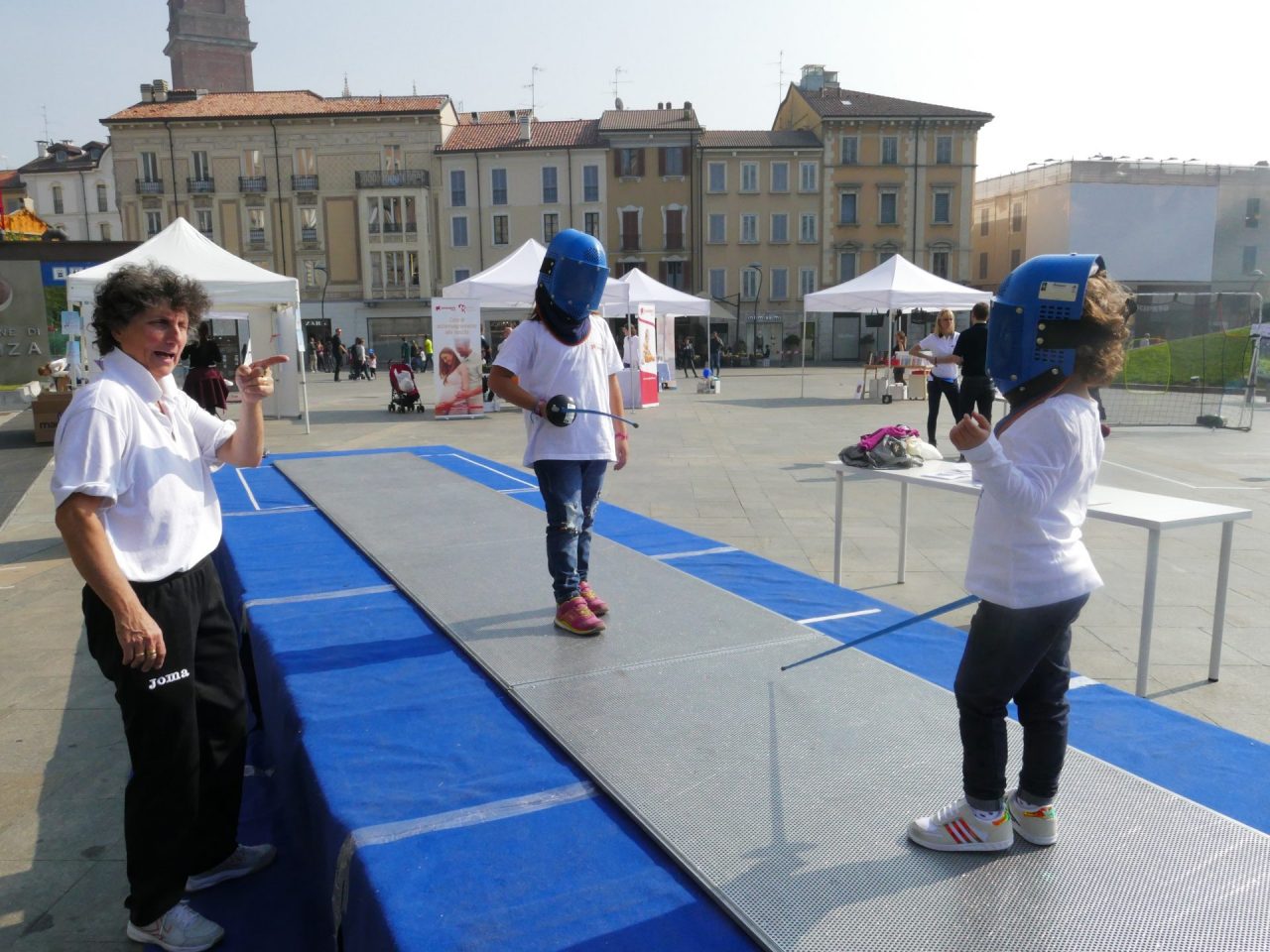 Sport e solidarietà: oggi “Una stoccata per la vita” – VIDEO