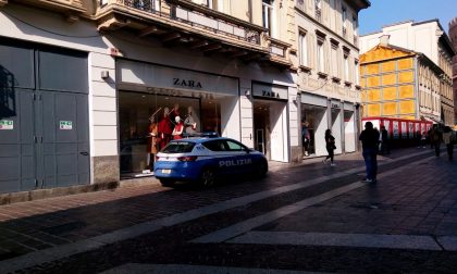 Tentato furto da Zara: nella borsa capi per 40 euro