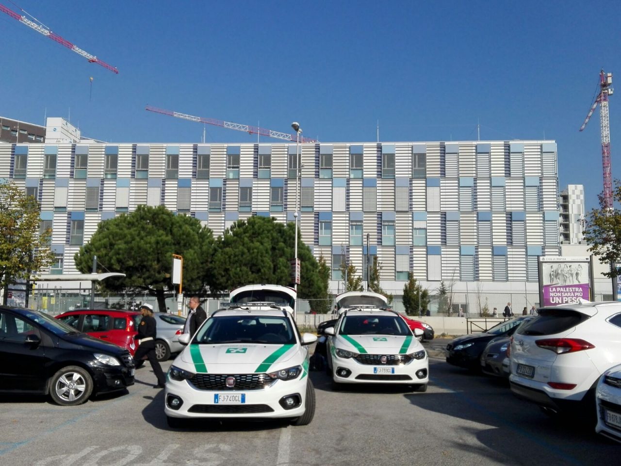 Nuovo blitz nel parcheggio del San Gerardo – VIDEO