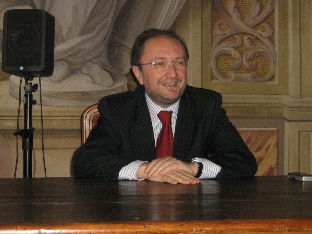 “L’autonomia lombarda fermata nel 2008 ad  Arcore per colpa di Berlusconi, Maroni e Zaia”