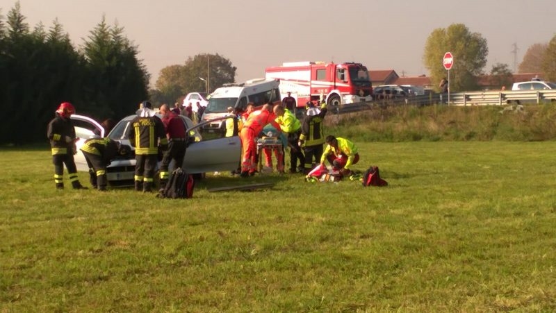 29enne di Lesmo in fin di vita dopo un grave incidente