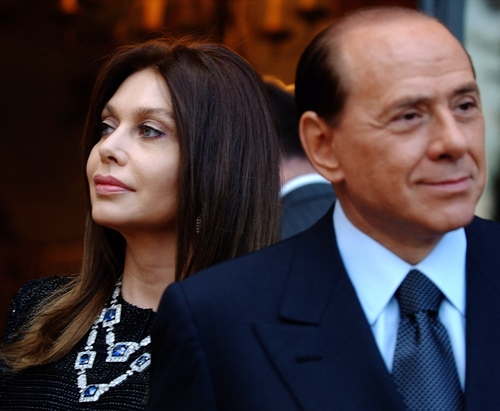 Divorzio Berlusconi-Lario: il maxi assegno per Villa Borromeo di Arcore?