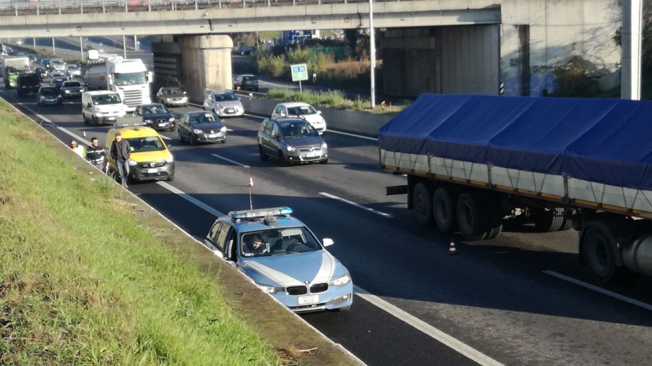 Incidente in Valassina a Desio, paura per un motociclista