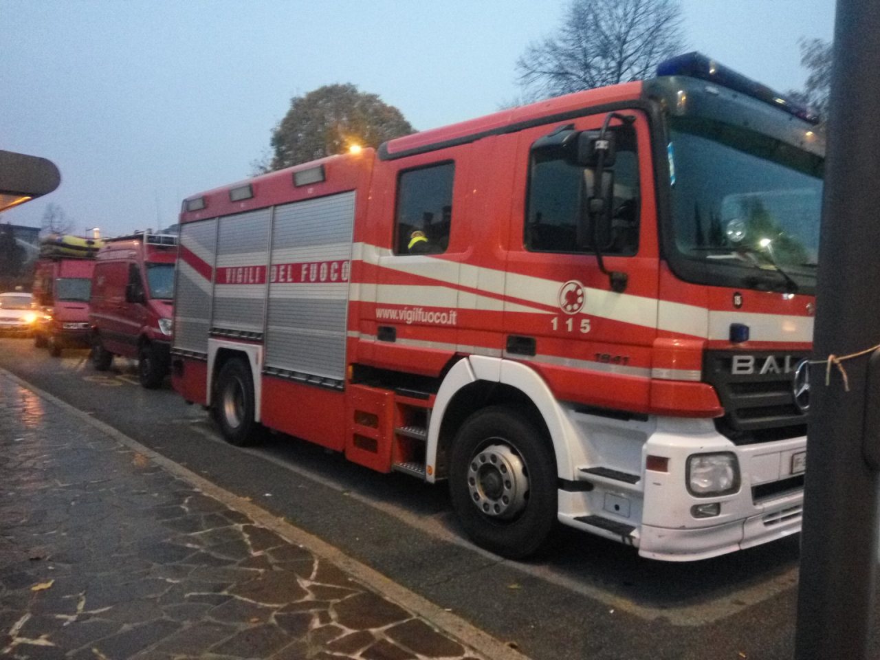 Auto a fuoco sull’Autostrada paura e lunghe code