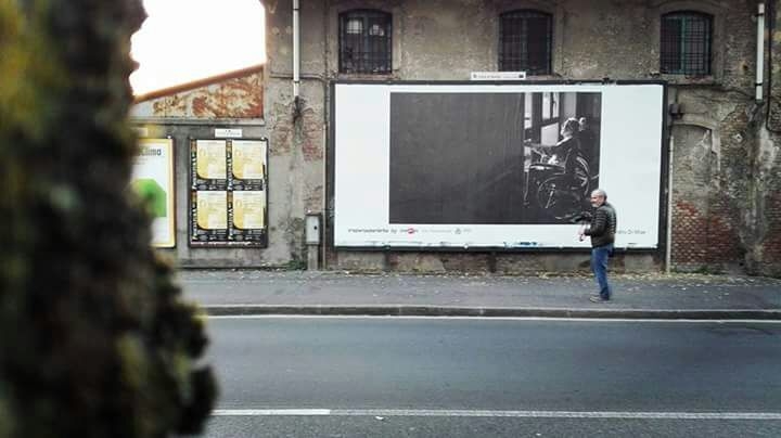 Arte al posto della pubblicità, la provocazione