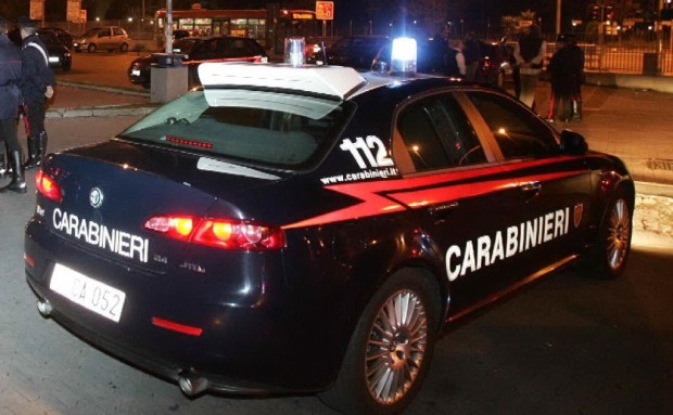 Tenta un furto a scuola, arrestato dai Carabinieri