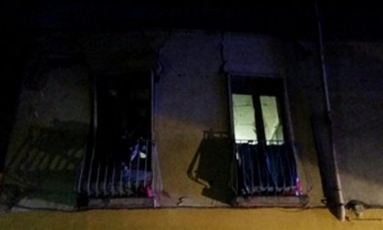 Esplosione in una palazzina nel milanese c’è un ferito
