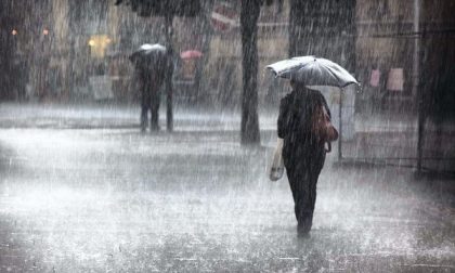 Meteo oggi si torna al lavoro sotto l’ombrello