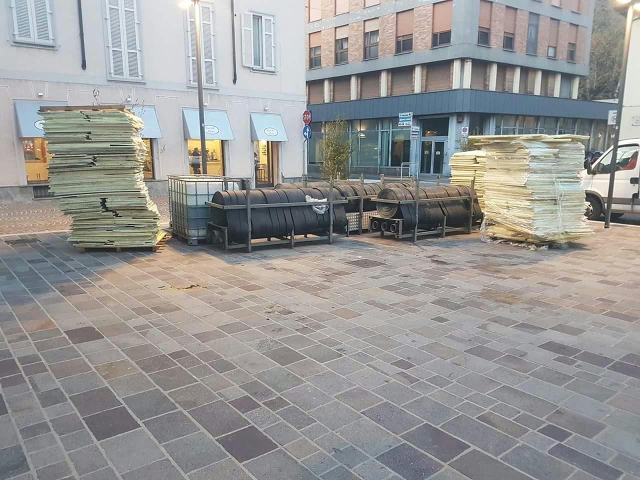 In arrivo la pista di pattinaggio sul ghiaccio in piazza a Meda
