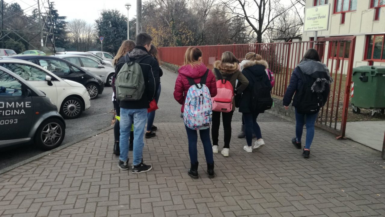 Scuola al freddo lezioni sospese