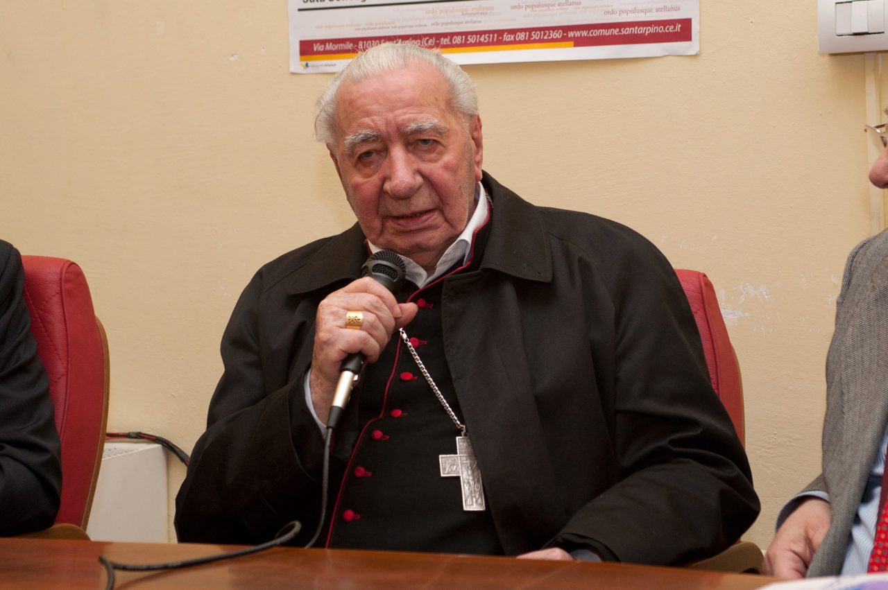 Addio a don Riboldi, il vescovo anticamorra originario di Triuggio