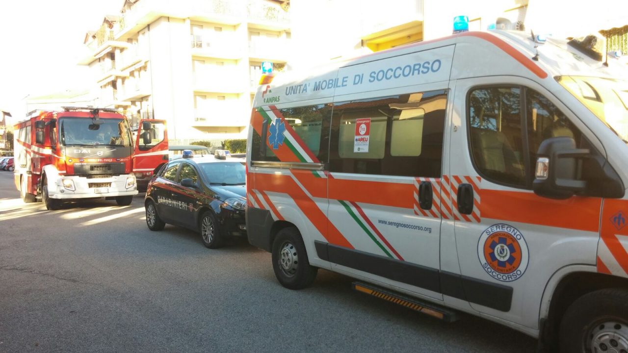Non apre la porta di casa, paura per un anziano FOTO