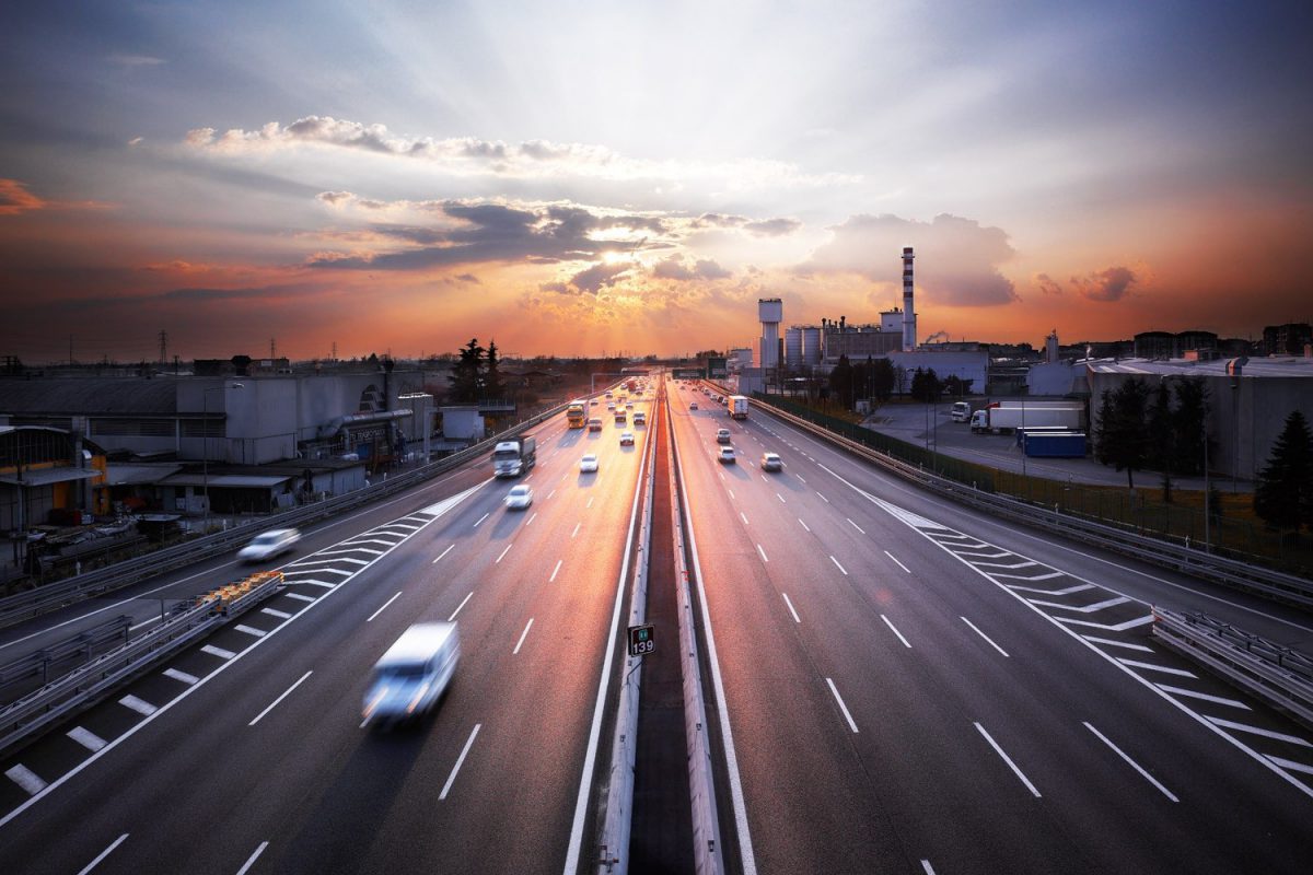 Autostrade e tangenziali lombarde: le chiusure per lavori di questa settimana