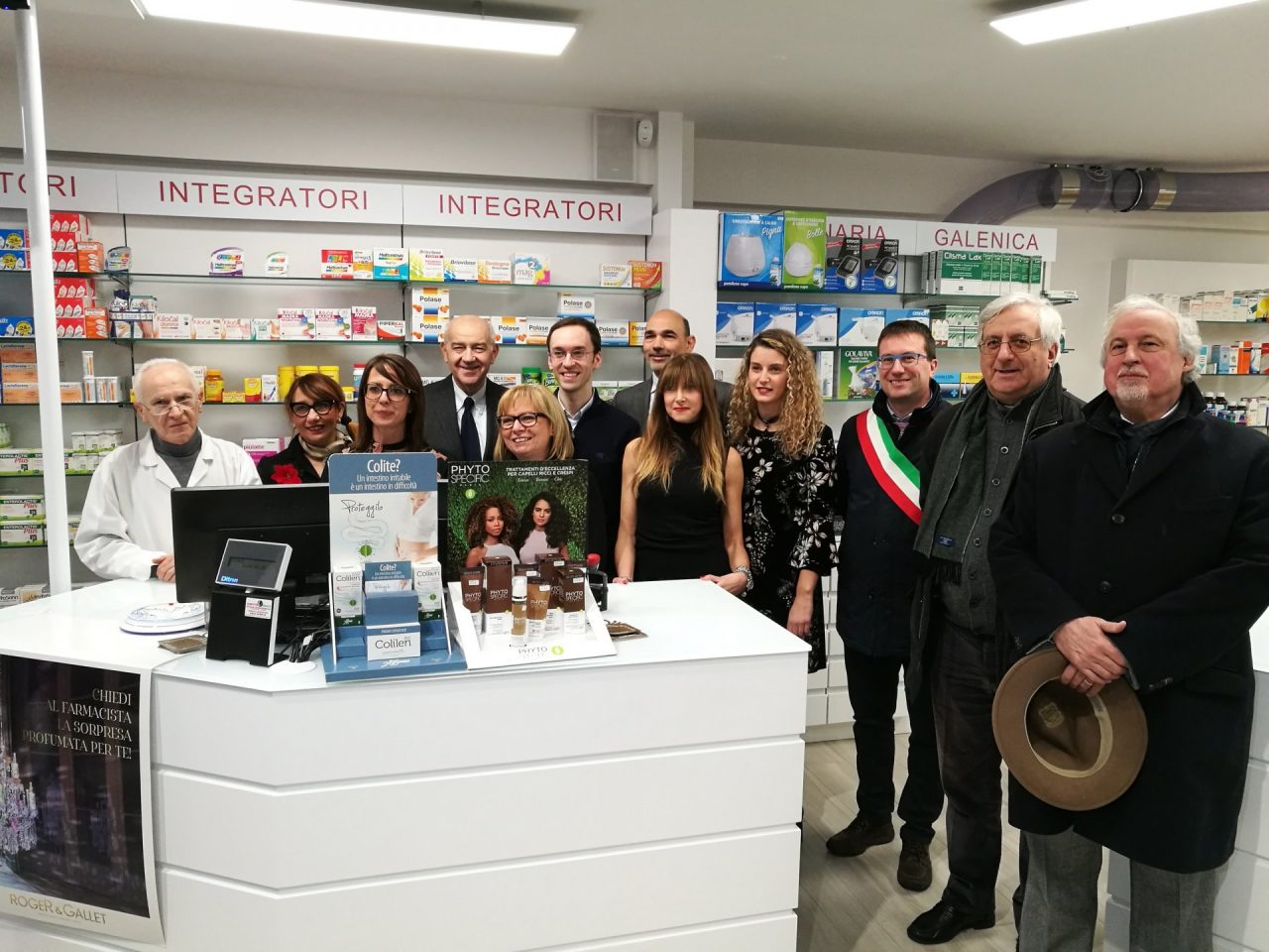 Il robot in farmacia, addio alle code