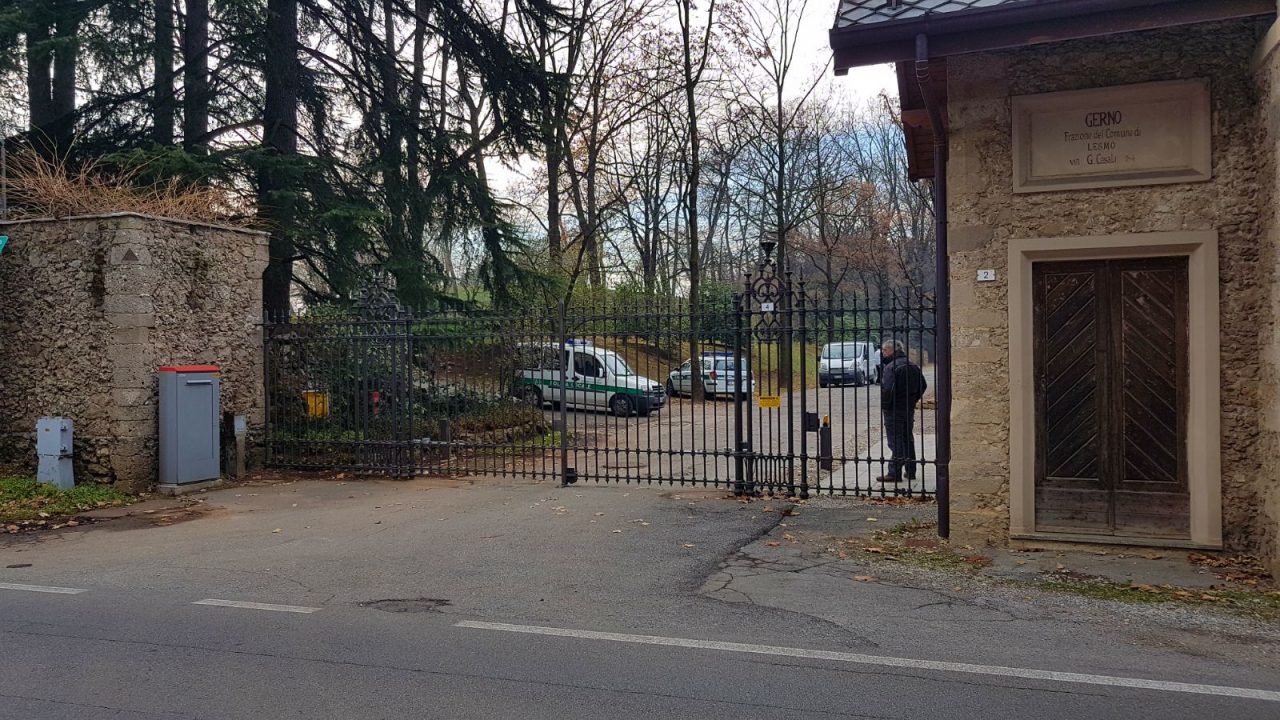 E’ morto il giardiniere precipitato nella villa di Berlusconi