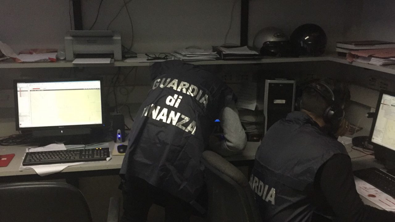 Sponsorizzazioni con frode per la Formula 1 e i Rally: 82 indagati e 5 arresti. Uno è di Lissone