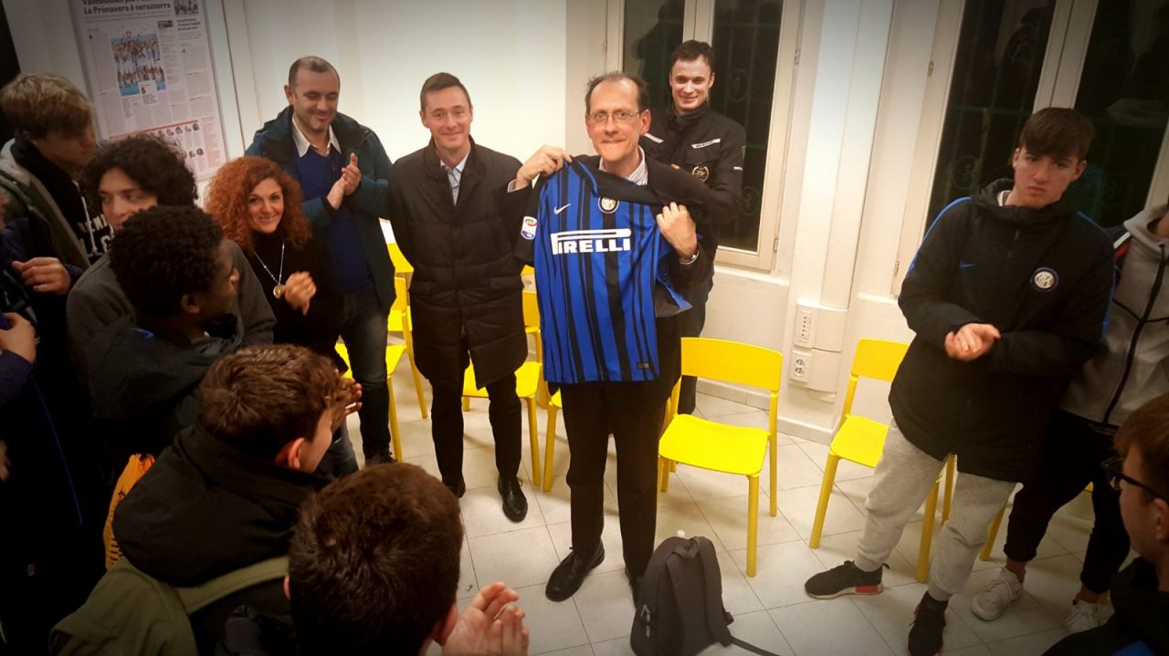 I baby calciatori dell’Inter incontrano il prof. Raffaele Mantegazza