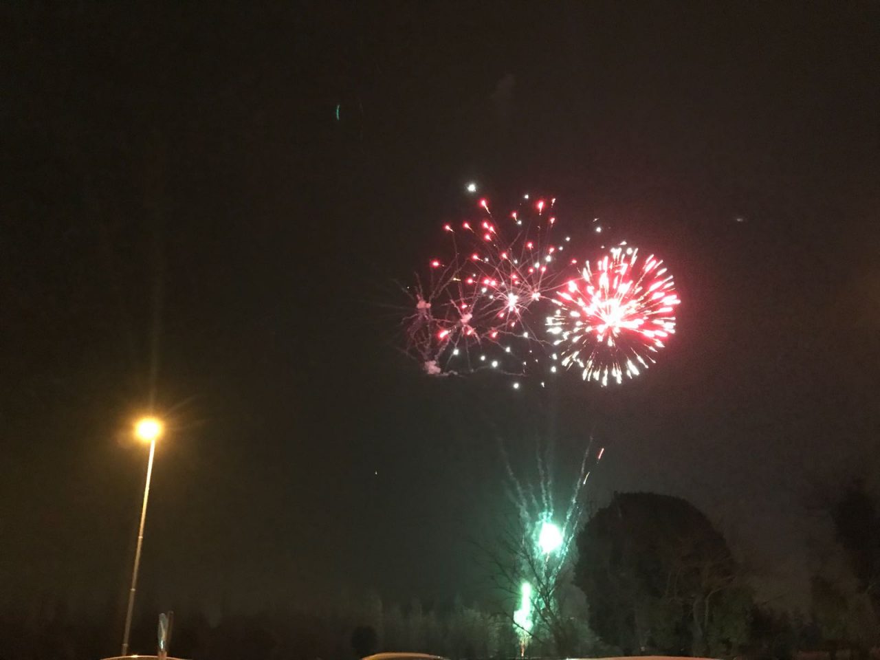 Falò ad Omate per festeggiare Sant’Antonio. FOTO E VIDEO