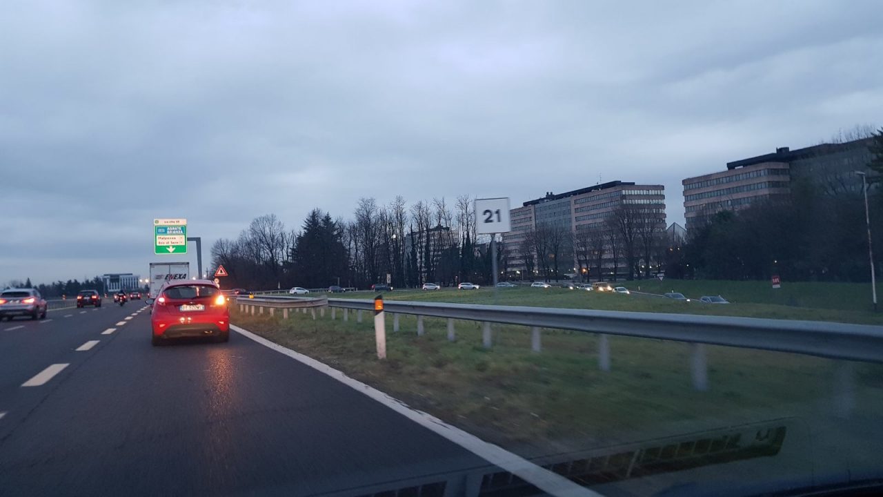 I sindaci scendono in strada contro gli aumenti della Tangenziale Est