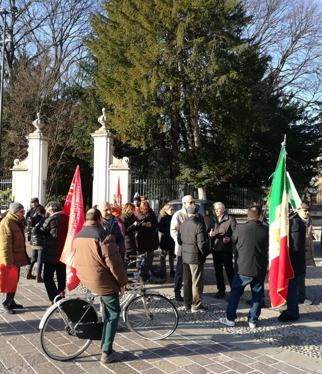 Casa Pound polemiche anche a Brugherio