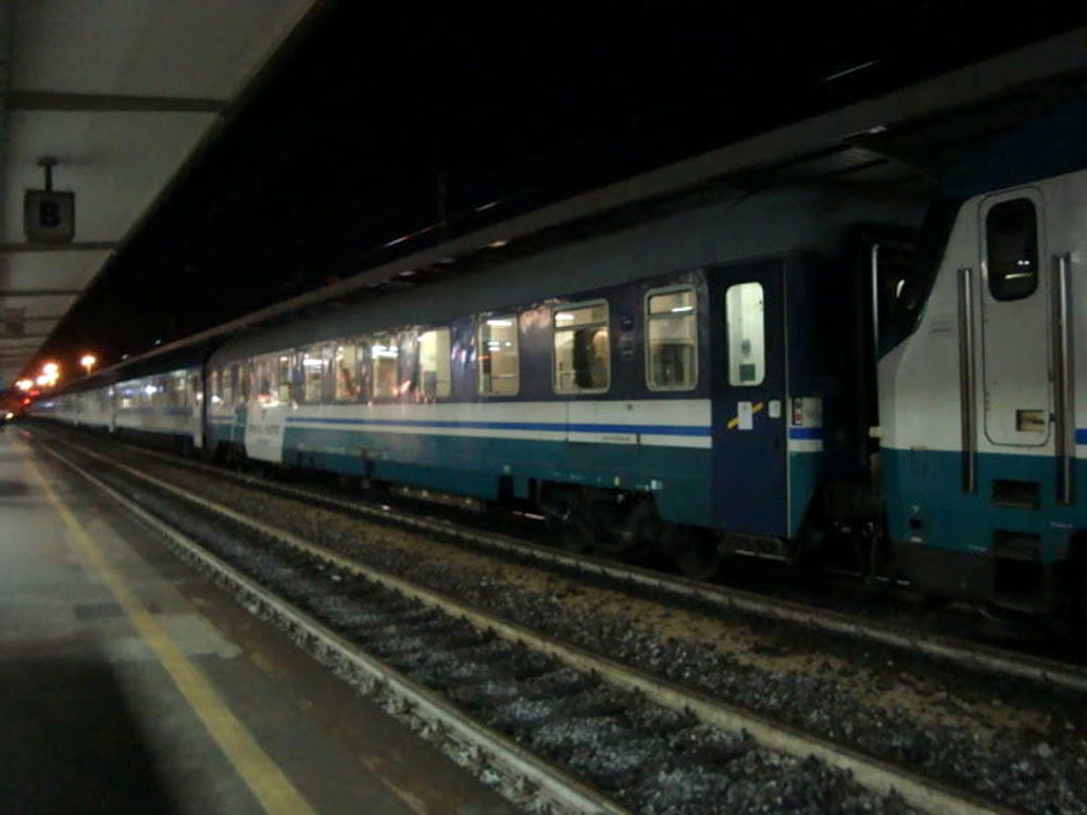Aggressione sul treno 39enne finisce in ospedale