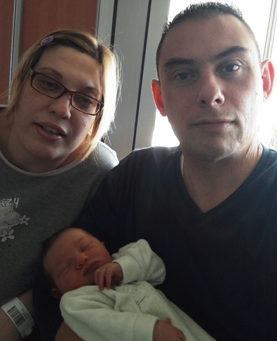 Il piccolo Simone è l’ultimo bimbo nato nel 2017