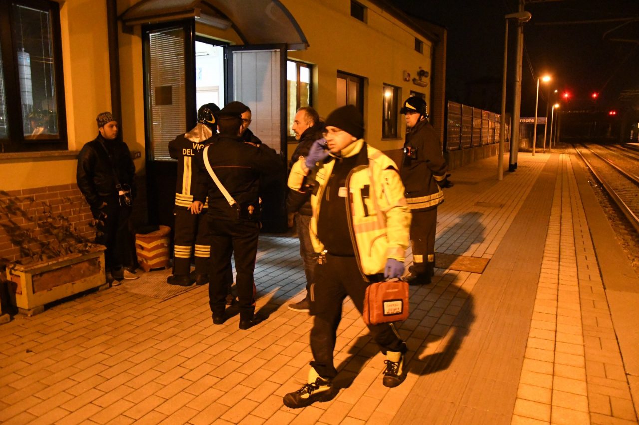 travolto dal treno carnate