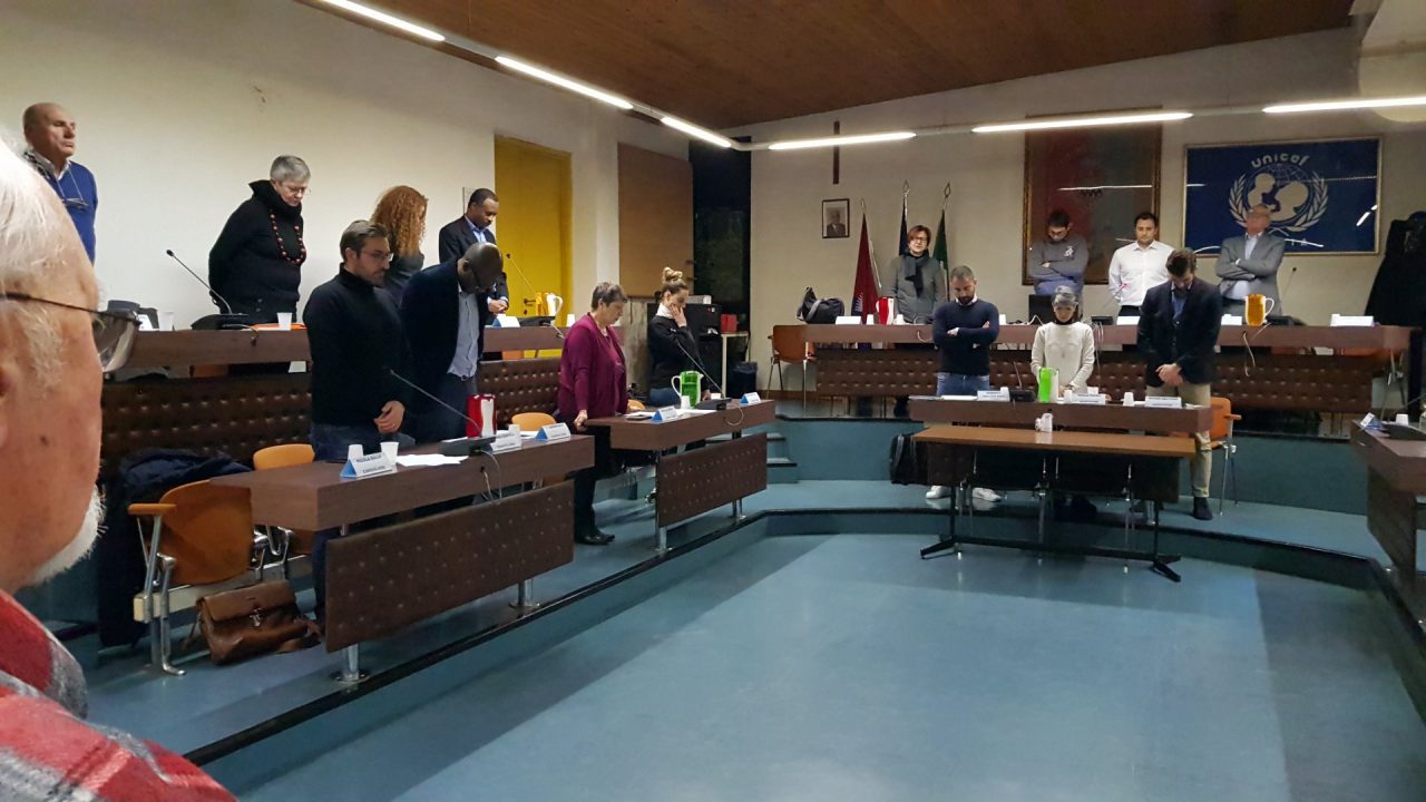 L’Assise ricorda Confalonieri e Perego se la prende con Dio VIDEO