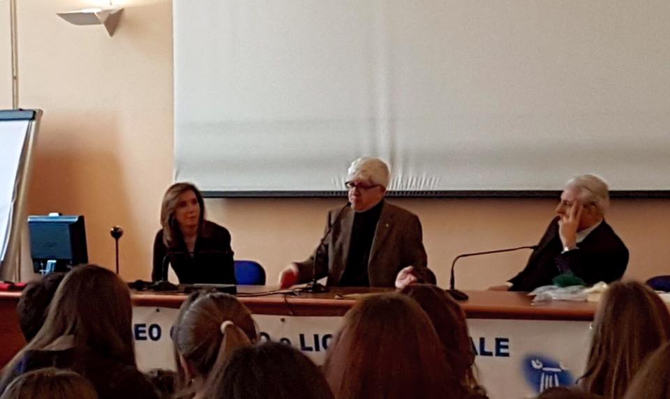 Beppe Severgnini conquistato dal liceo Zucchi