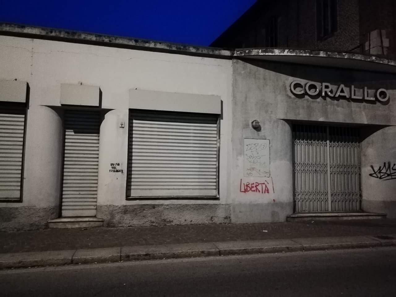 Corteo di vandali, la città si ribella