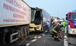 Incidente in A4: tir contro pullman ad Agrate, 6 feriti FOTO VIDEO