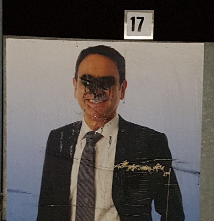 Imbrattati i manifesti elettorali di Andrea Bonacina