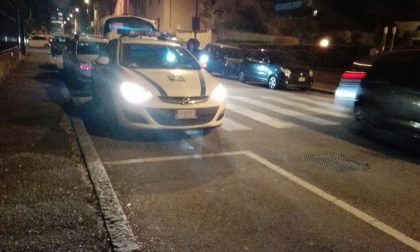 Scontro tra auto e scooter: ferito un 35enne