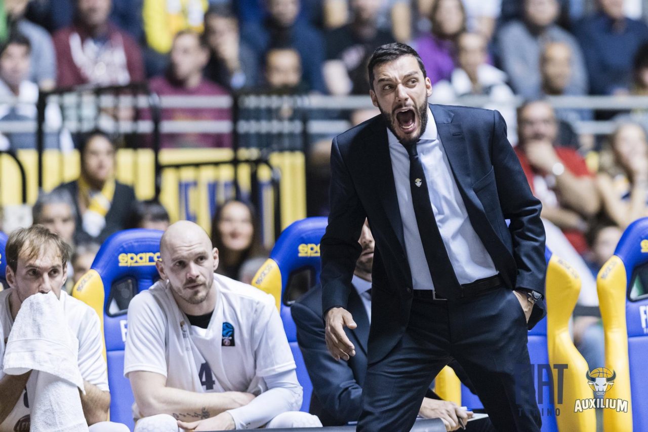 Vince la Coppa Italia di basket maschile