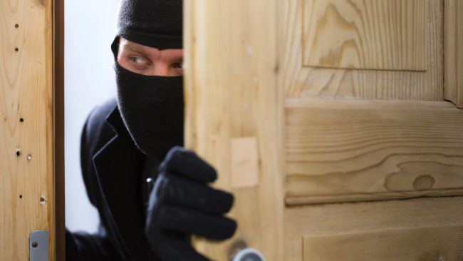 Oreno nella morsa dei ladri, appello al sindaco: “Servono telecamere e illuminazione”