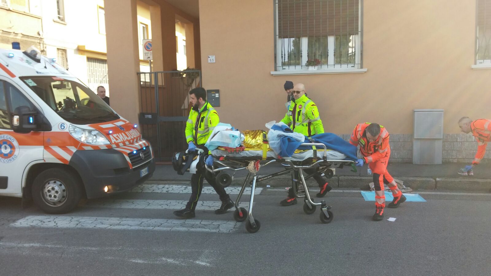 Desio, ciclista investita in via Pozzo Antico