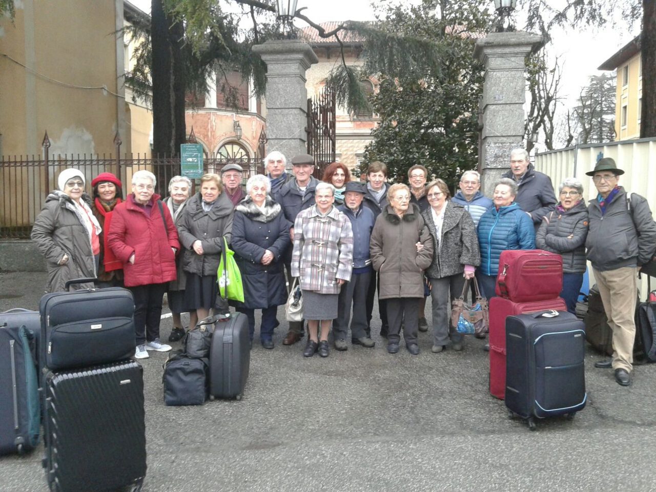 Viaggio a Lavagna per una ventina di carnatesi del centro anziani