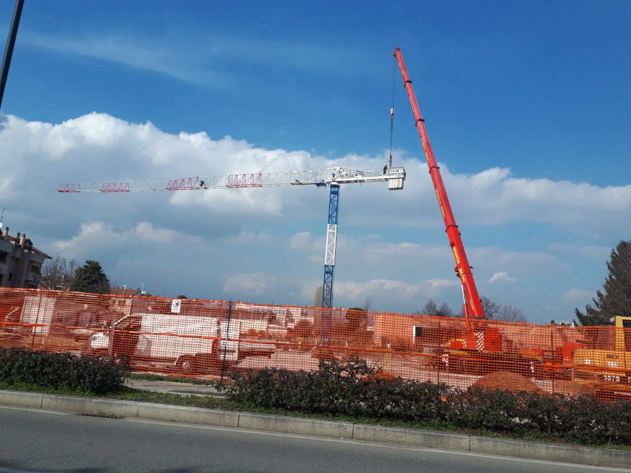Il cantiere della nuova scuola di Bovisio  procede a ritmo spedito CRONOPROGRAMMA