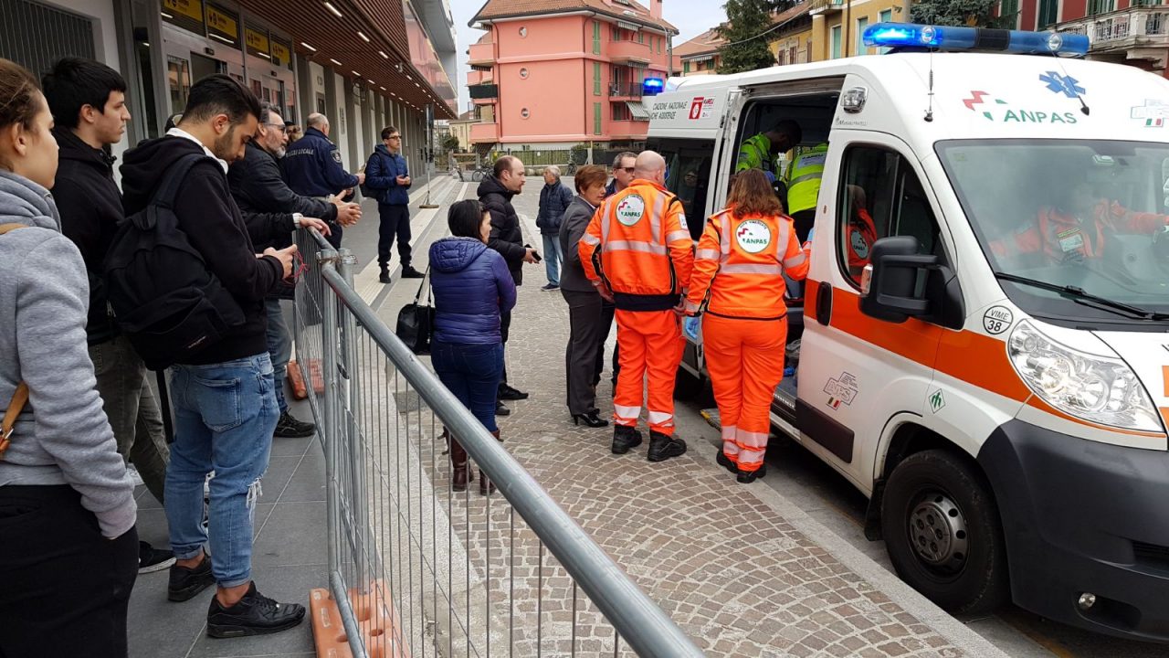 Il senzatetto aggredito ad Arcore è ancora in gravi condizioni